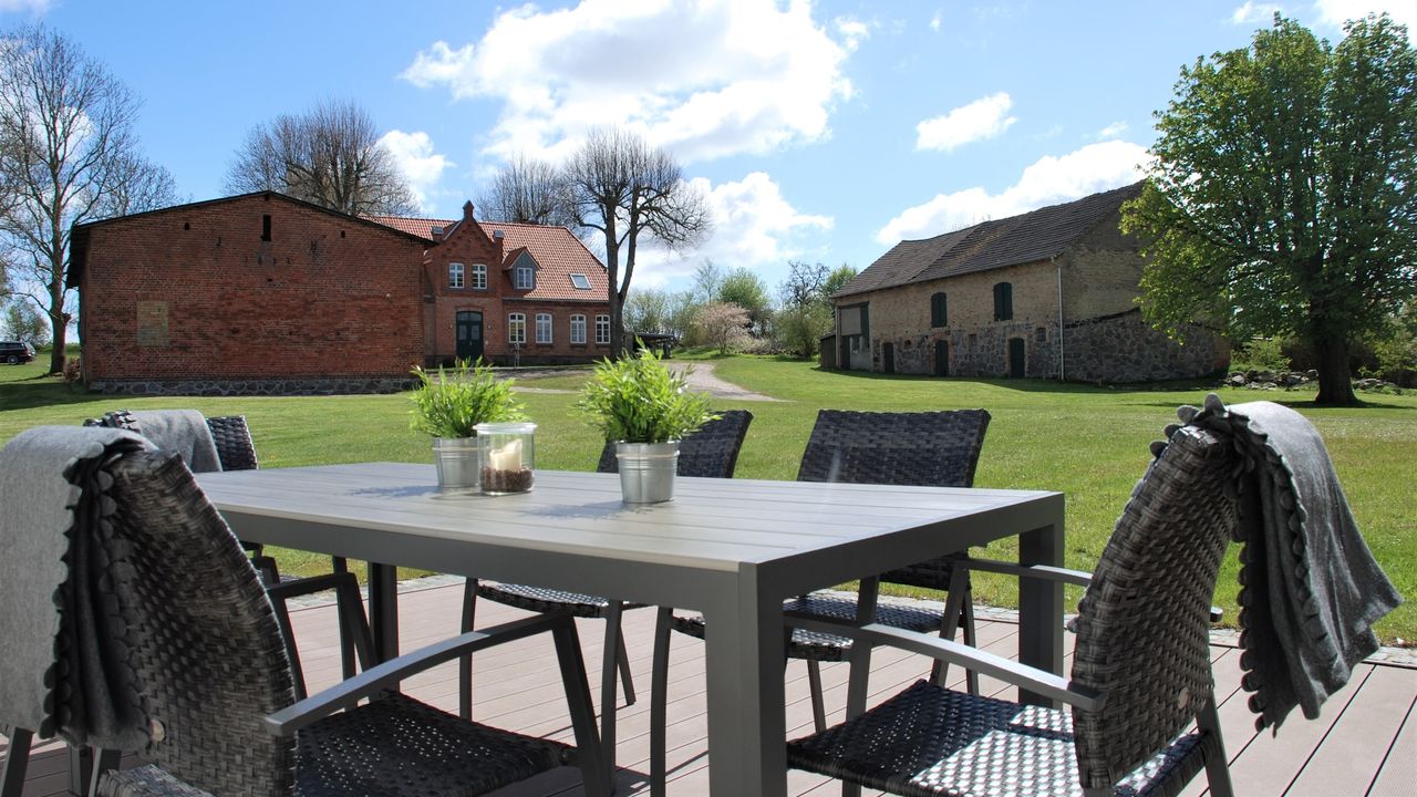 TerraceBalcony TerraceBalcony